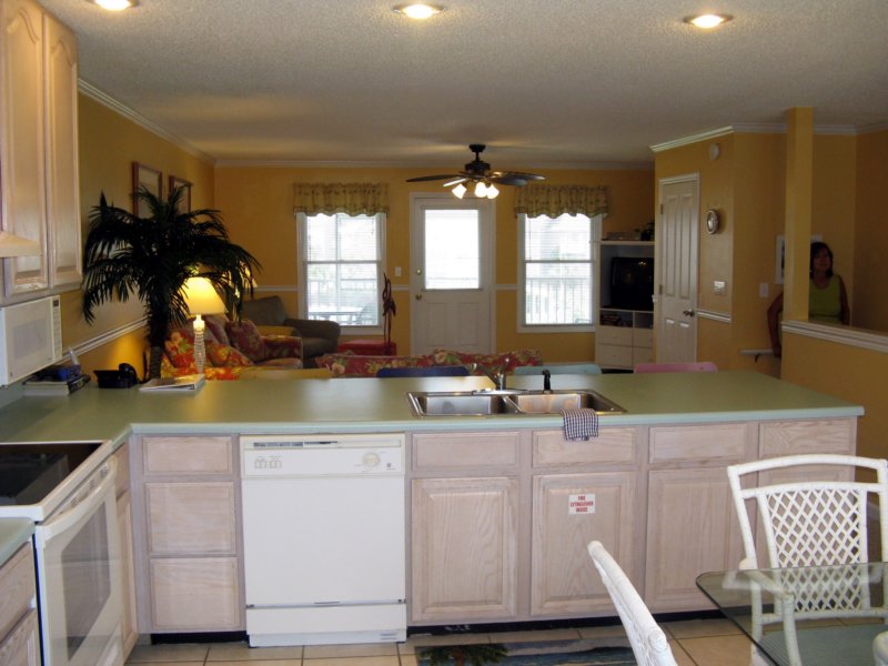 kitchen3.jpg