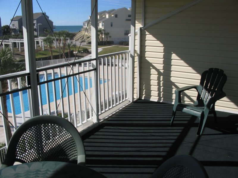 screenedporch2.jpg